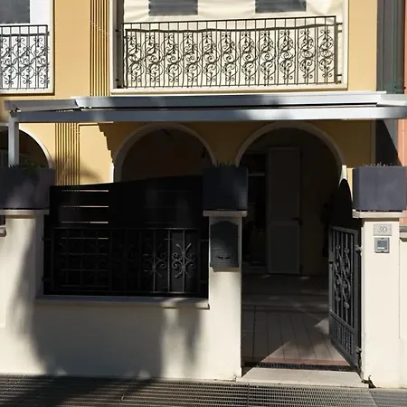P018 - Porto Recanati, Meraviglioso Trilocale Sul Mare